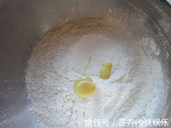 秘诀|油酥饼好吃有秘诀，学会这几点，柔软劲道层层美味，咬一口满嘴香