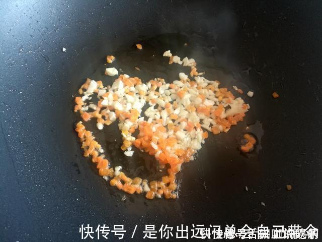 胡萝卜|自从学会土豆这吃法,我家一周吃掉20斤,比包子馒头好吃又好做