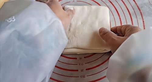  鱼头|秋冬这样吃，菜饭一锅出~鱼头泡饼