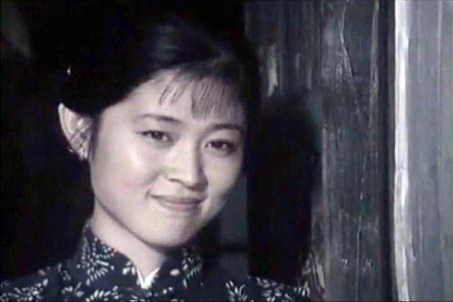 冯德英!《苦菜花》作者冯德英的长篇小说《山菊花》为何无缘茅盾文学奖?