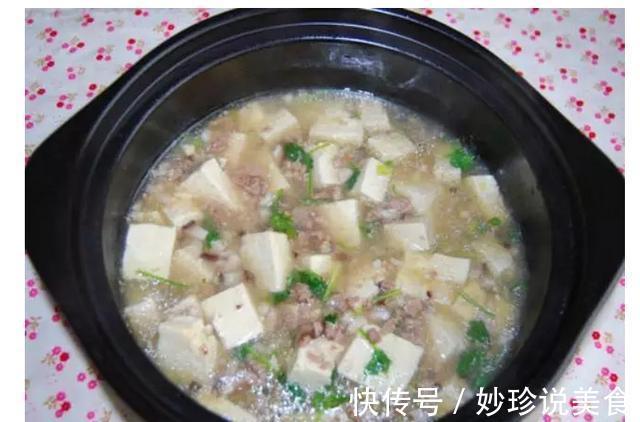 豆腐的这个新做法，比大鱼大肉还香，一吃就上瘾，比麻婆豆腐好吃