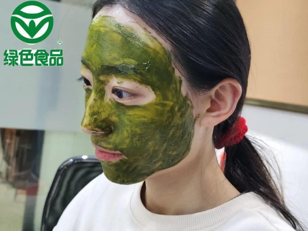 博主|跟着小红书博主做自制面膜，我脸没了