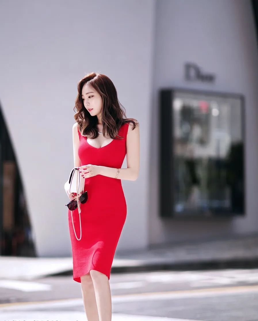 学院风|街拍应该怎么穿? 可以是放得开, 也可以是明艳动人