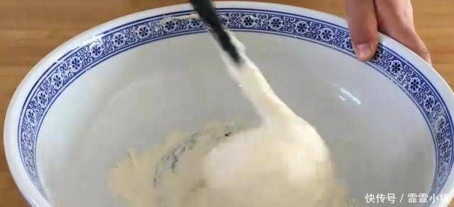 发面饼最新吃法不用擀也不用揉,简单又营养,比肉都香