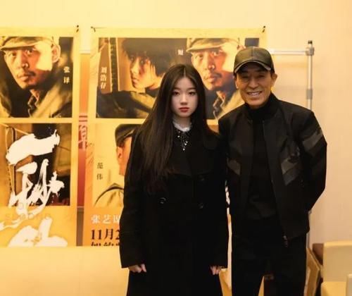 好声音 前和张艺谋合作,后就接新电影主题曲,单依纯这势头,有点猛