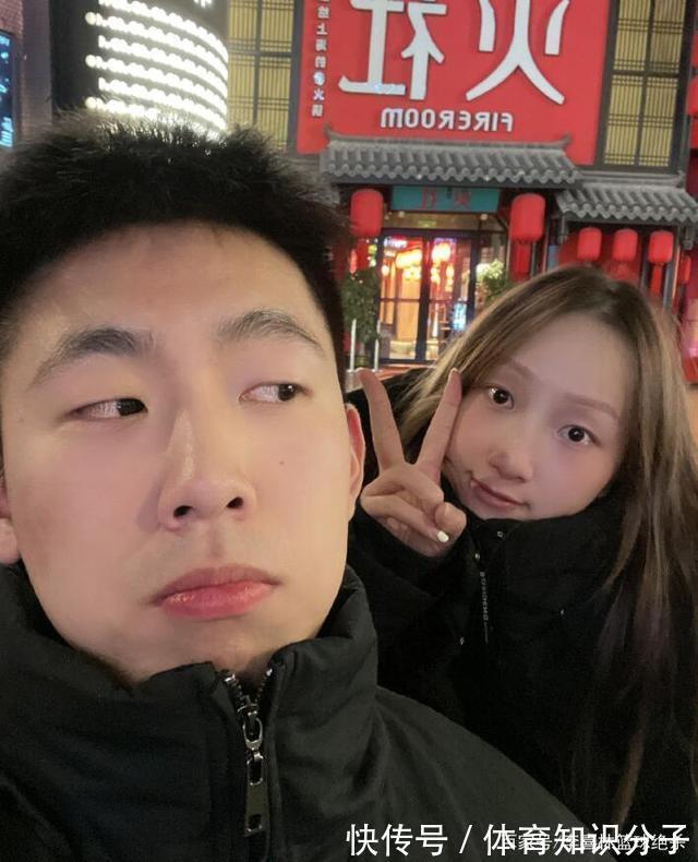 主攻手|姐弟恋!女排24岁最佳主攻恋情曝光,21岁男友打手球:一见钟情