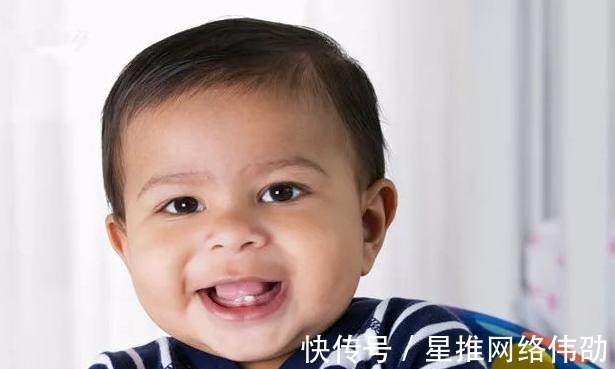 人生第一次|五个月的娃都知道啥?这7个第一次,每个都会让父母看到成长