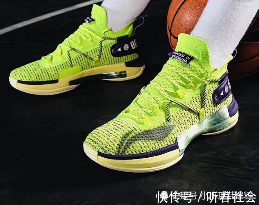 闪击6 你以为的闪击6代球鞋只能出街?那你就大错特错了!