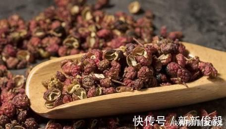 储存|夏天面粉容易坏，教你3个储存方法，简单实用，面粉不生虫不结块