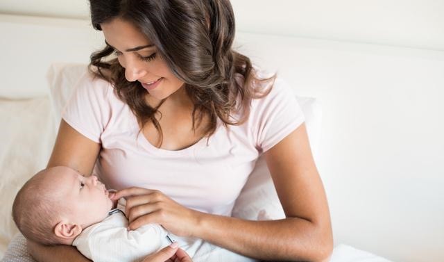 家长|一岁前是孩子飞速成长期,四件事是拔苗助长,家长别急着让娃做