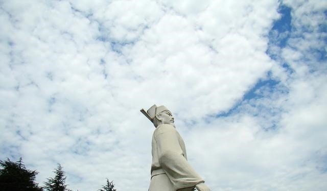 热血|壮哉,一寸山河一寸血,一捧热血一段情,一抔黄土六尺孤