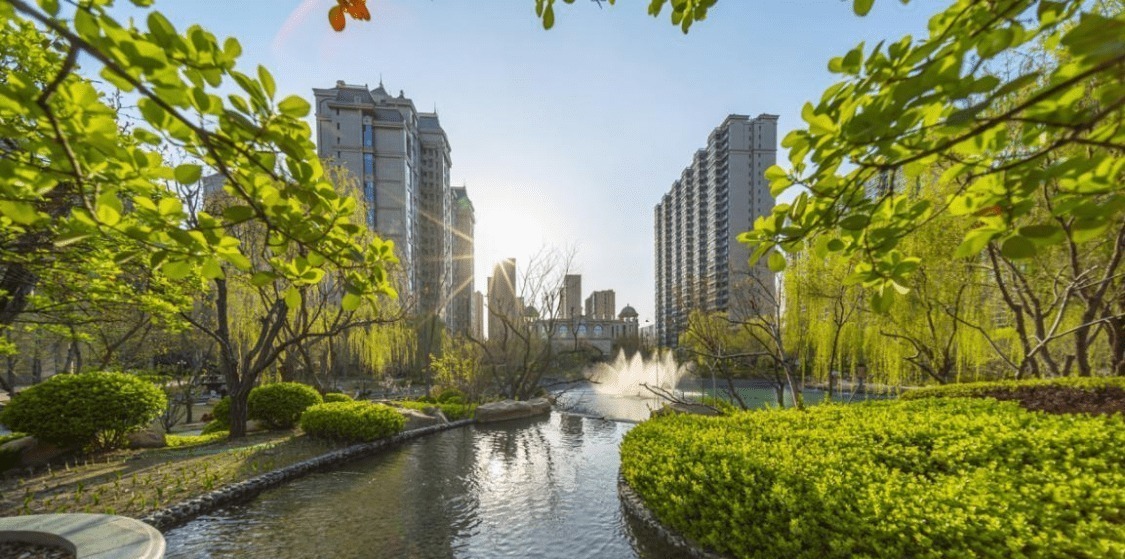 恒大地产集团|许家印隐退，潘石屹要走，王健林抛售，房企老板，都很难啊！