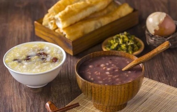 生活|悄悄“偷走”寿命的五个习惯,熬夜仅排第二,再舒服也尽量忍住