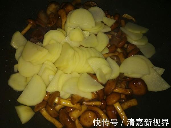 不臭|这菜是“碱性食物”,女人常吃,嘴巴不臭,头发乌黑,皮肤也嫩了
