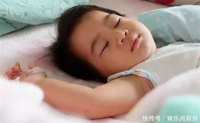 孩子|警惕！孩子睡觉的这个“小动作”会影响长高