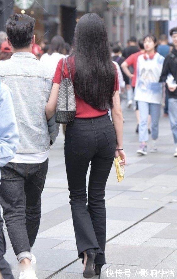 喇叭裤 心里的话,好想带你回家,如此有魅力的辣妈,你喜欢吗