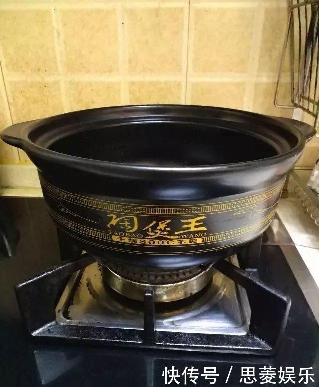 辣子鸡最好吃的做法,大厨教你在家做出来,越吃越上瘾收藏了