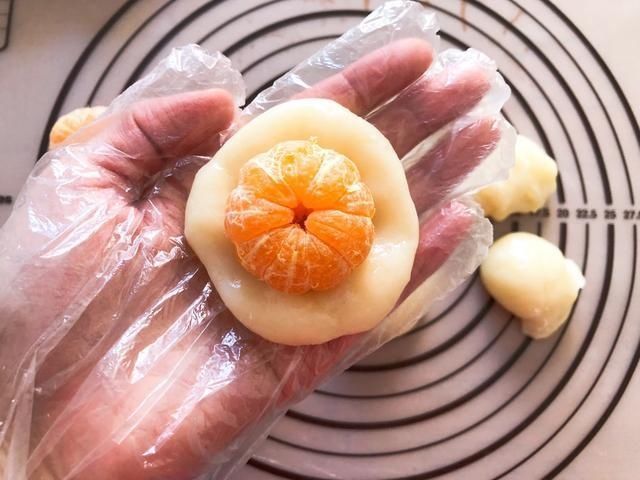 糯米糍|让孩子欲罢不能的橘子糯米糍,做法很简单,几块钱成本就搞定