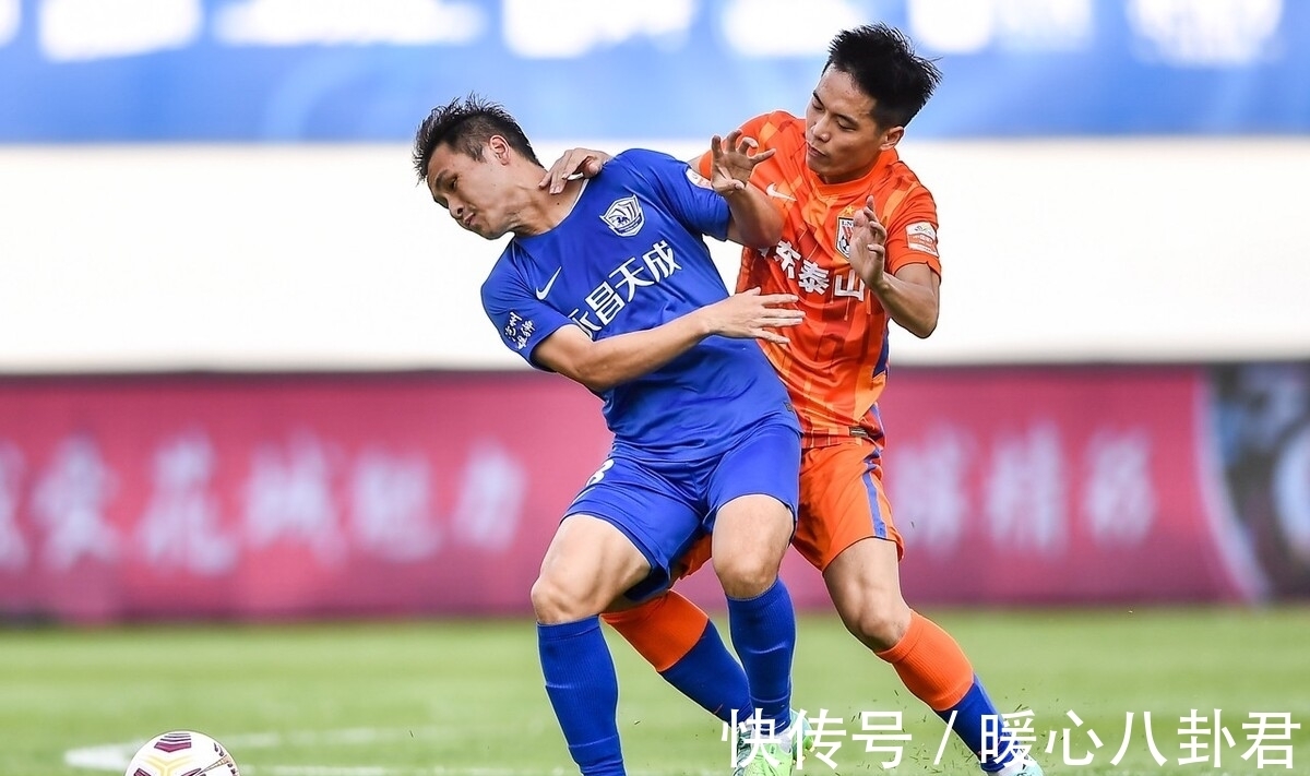 严鼎皓|观点:中超八冠王球员超市开张在即 山东泰山抢2人可再创王朝