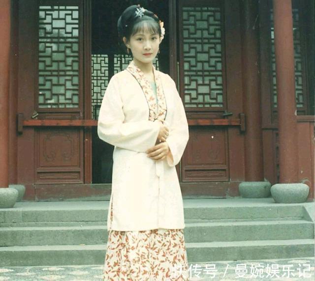 康熙年间|贾宝玉有多不中用？黛玉骂他银样镴枪头，与他偷试的袭人深有体会