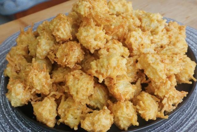 妈妈用30年的炸丸子做法,不加一滴水,吃起来嘎嘣脆,放凉也不硬