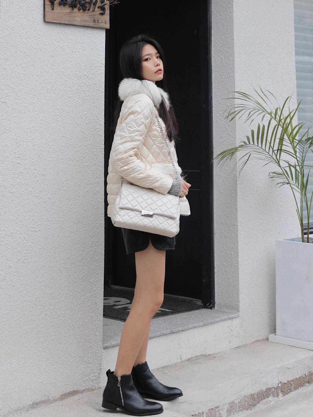 修饰|羽绒服要遮肉更要时髦,看潮人给你亲身示范,好用还简单!