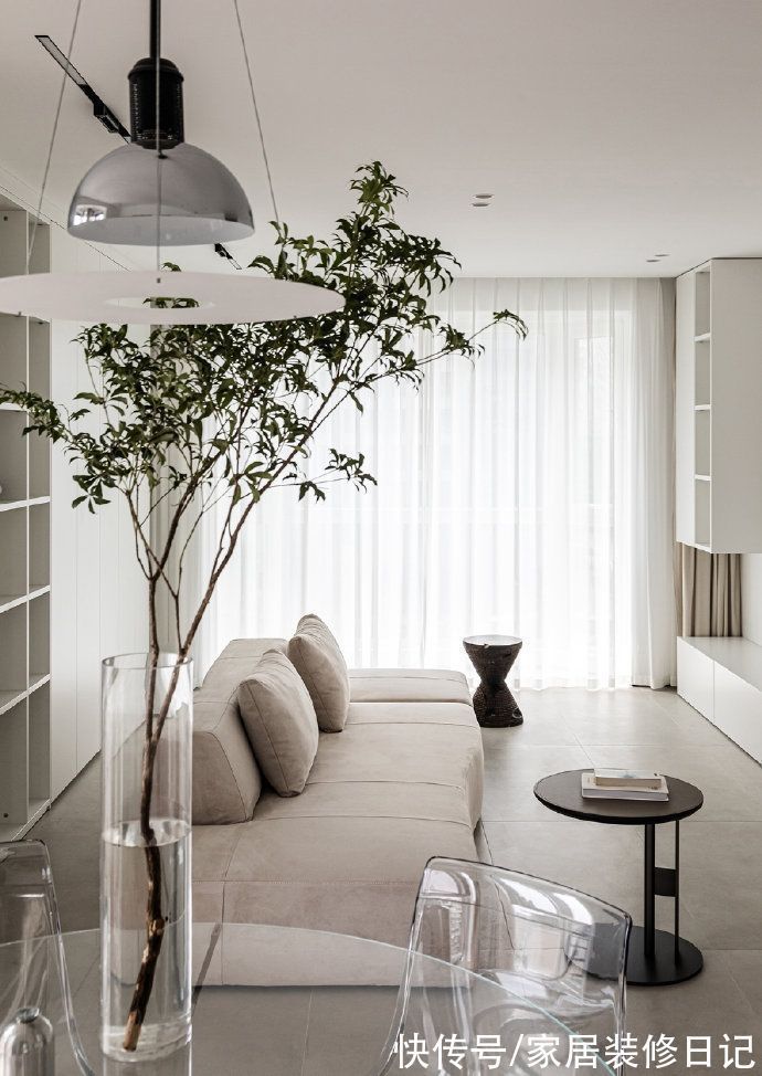 厨房|81㎡极简风的家,全屋白墙+平吊无主灯设计,干净纯粹透着高级感