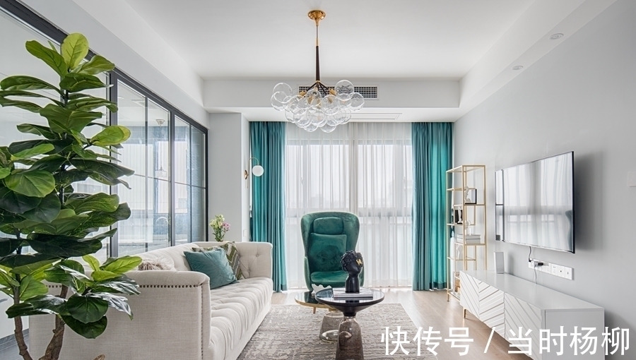 柜子|一看到客厅就迷住了!小户型两房现代简约风,时尚大气!