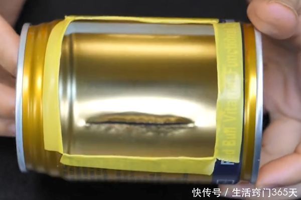 易拉罐不要扔，切几刀放在厨房里，超实用，超市一个要卖几十元！