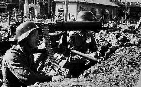 会战|淞沪会战，是中国军队主动发起的进攻，为何却被2次叫停进攻？