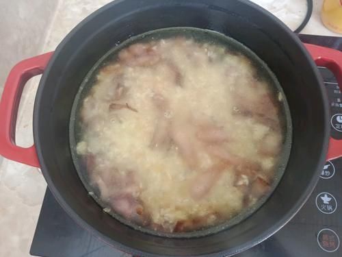 驅寒|冬天正適合吃這一碗，驅散寒氣保護身體，有菜還有飯，小白也會做