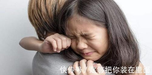 家长|“杀伤式”叫醒对孩子伤害大,父母叫娃起床,需避开3种方式