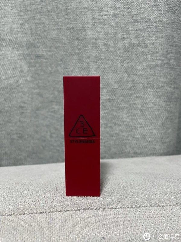 膏体 自用四款绝美口红分享，人生中的第一支萝卜丁，你拥有了么？?