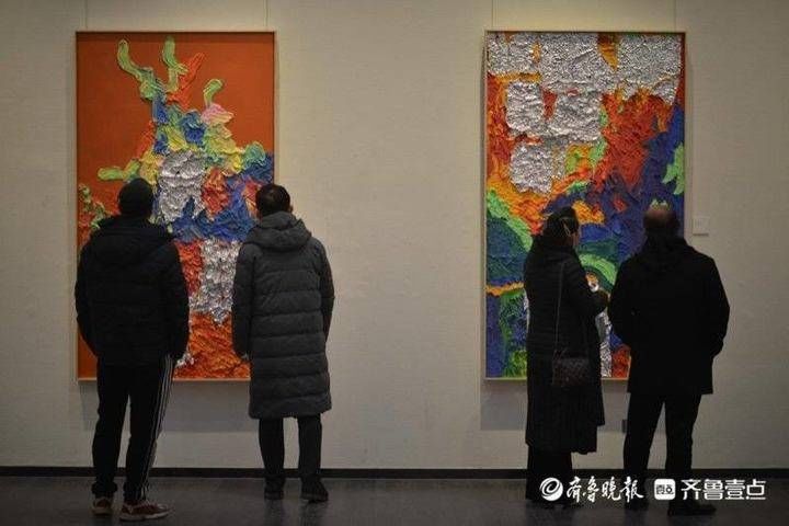  叠粹|“叠粹”当代艺术展书城绽放