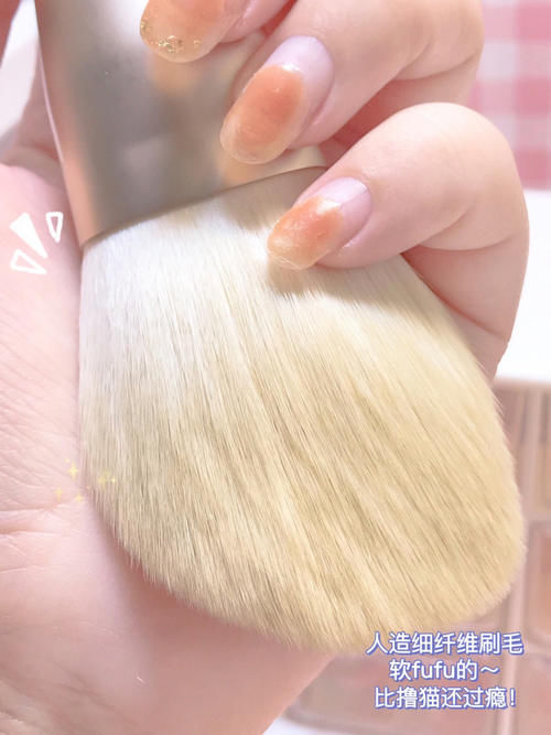 新手闭眼入！颜值与实力并存的平价化妆刷