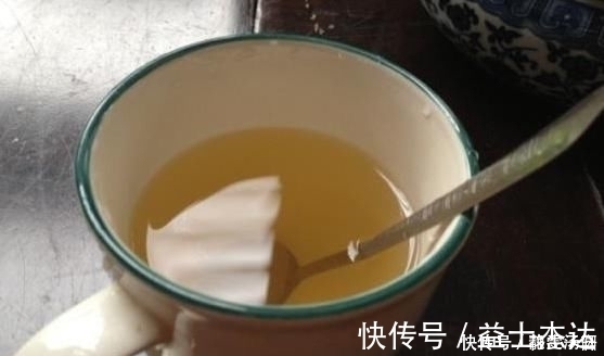 孩子|75岁老中医苹果煮水加1物，坚持一周肚肚舒畅没口臭，积食拜拜