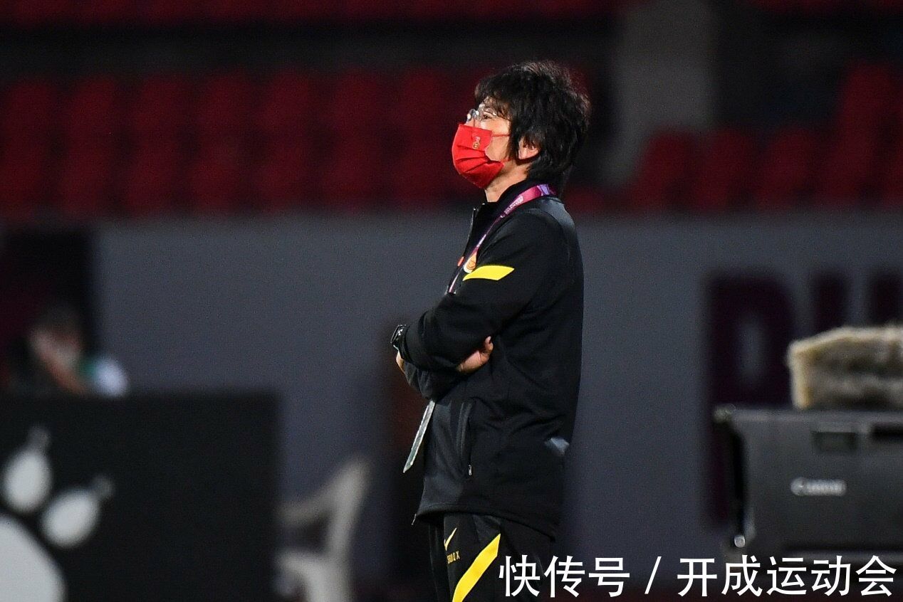 控球率|中国女足才是国足!黄健翔:男足被全社会嘲笑!巨婴,是咎由自取