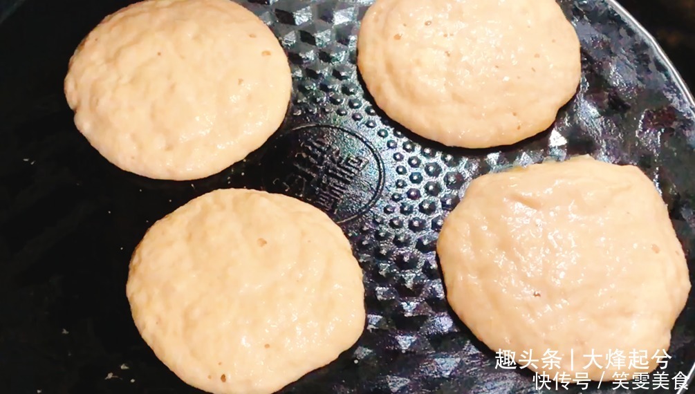 苹果加胡萝卜原来很好吃,软糯香甜,好吃易消化,给孩子吃最好