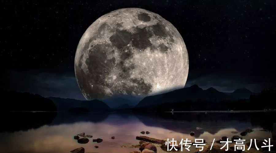 苏轼#风雅诗词:清风明月无人管,并作南楼一味凉!