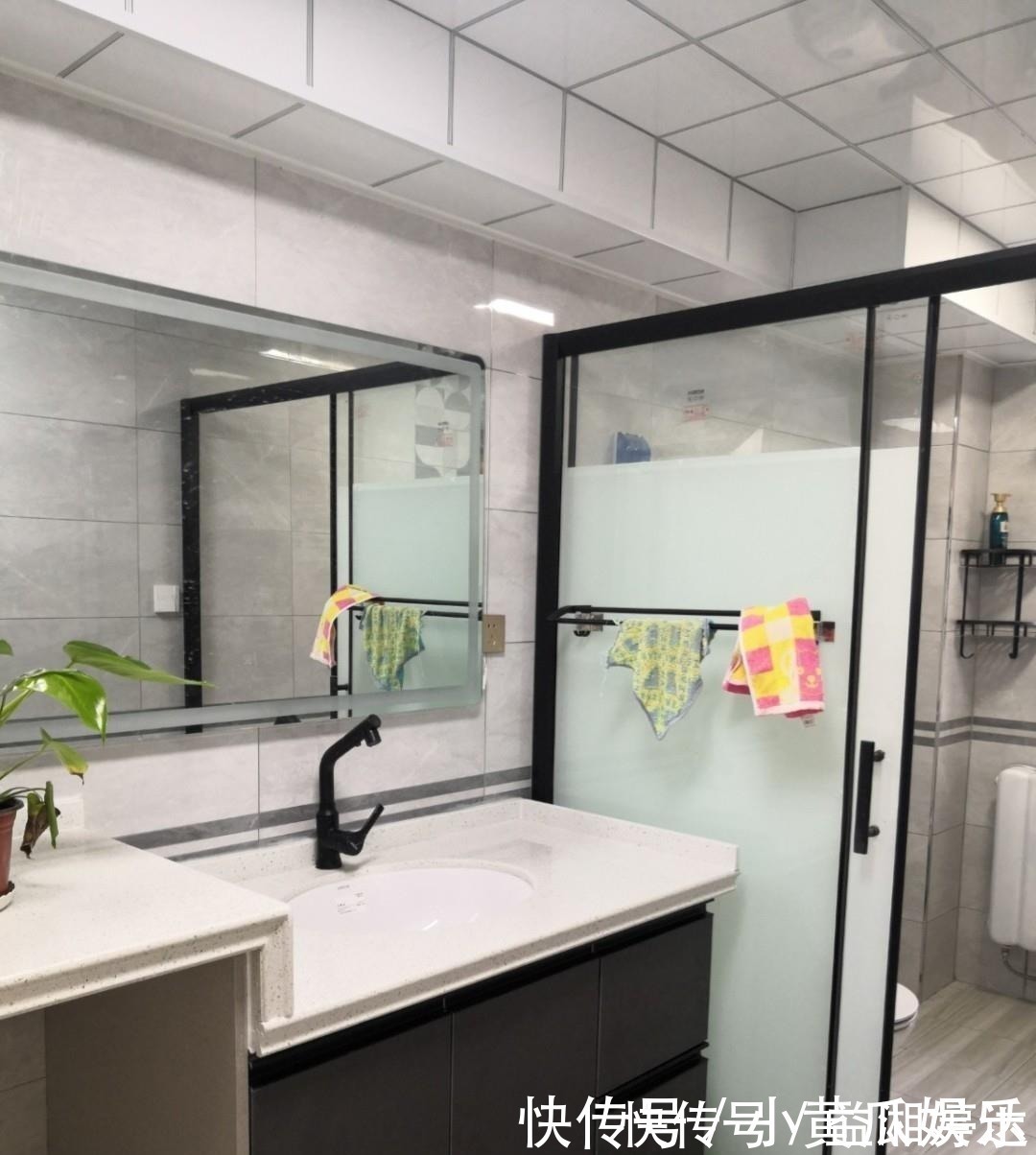 瓷砖|140平新房,历时四个月完工,全屋铺贴瓷砖,还没家具就很漂亮