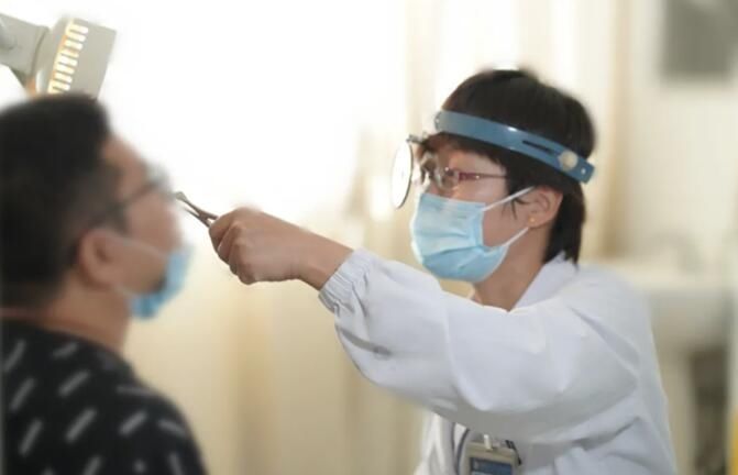 南京市第二医院|这家医院近日接诊数位“颈部肿块”病人 专家：及时就诊很重要