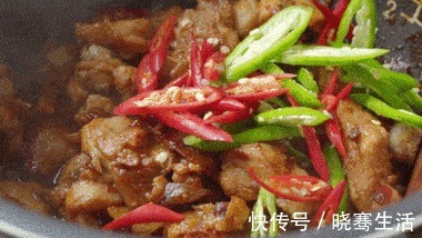 蒜瓣|家有电饭锅就能做！不放油、不加水，一撕脱骨，连吃8个都不够！