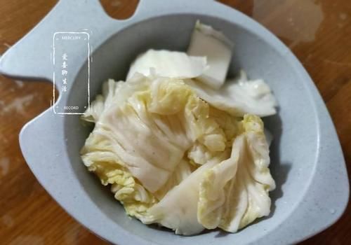  酸辣|这菜新鲜时只做配菜，泡一泡变成主角，简单一炒，酸辣脆爽特开胃