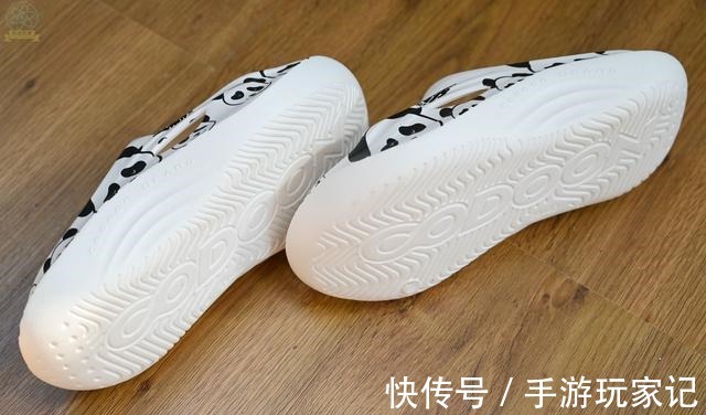 拖鞋 软糯贴脚的休闲拖鞋,更快舒缓脚部疲劳,咕咚运动舒缓拖鞋体验!