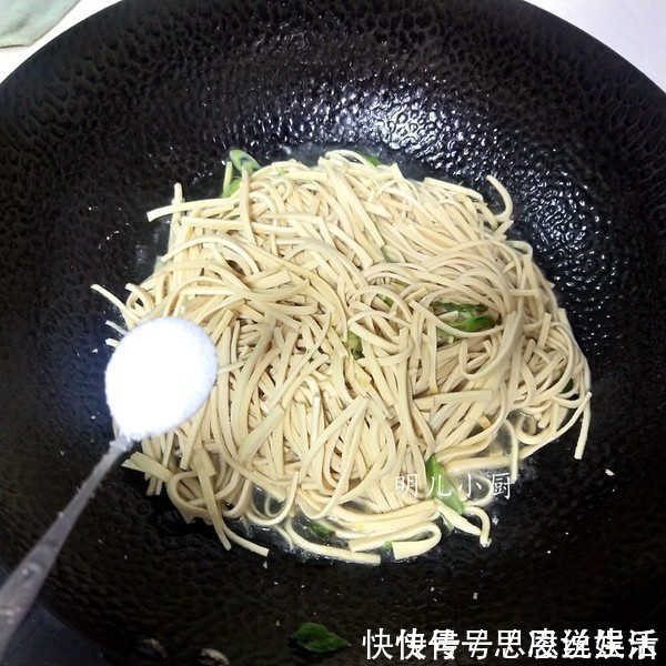 豆腐皮|它是“天然叶酸”,女人一周吃2次,皮肤好头发顺,年轻好几岁!