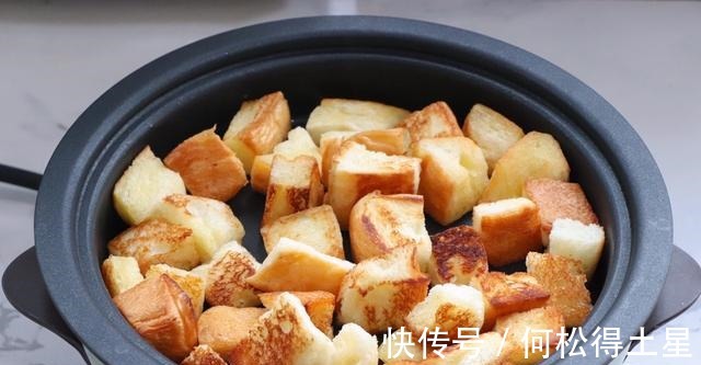 一款简单易上手的沙拉，好吃方便，不到10分钟就能完成！