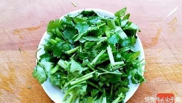 羊肉别再直接炖了, 多加这一步, 羊肉汤鲜还没膻味