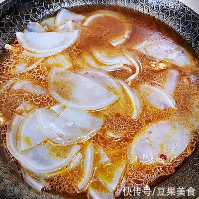 香辣肉泥粉皮这样做也太好吃了,每天下饭都靠它