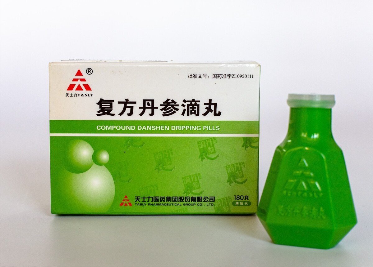 复方血栓通胶囊|3个中成药,多靶点改善糖尿病微血管病变,减少尿蛋白保护肾功能