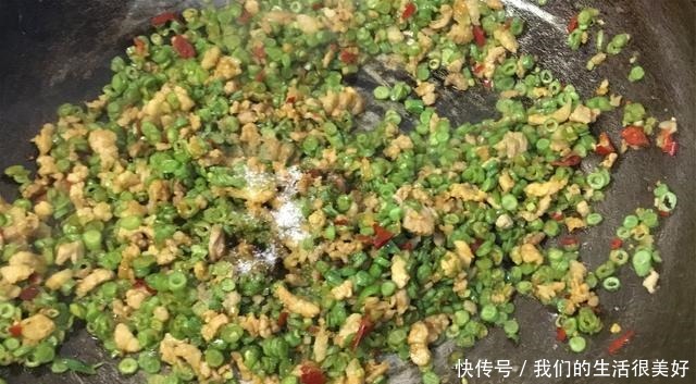 豇豆你们都炒错了,这样做更香更下饭,脆嫩可口好滋味
